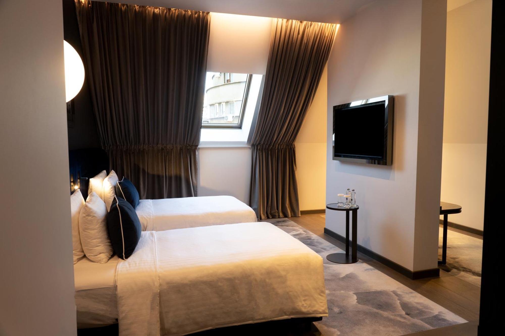 فندق The Marmorosch Bucharest, Autograph Collection المظهر الخارجي الصورة Deluxe Room