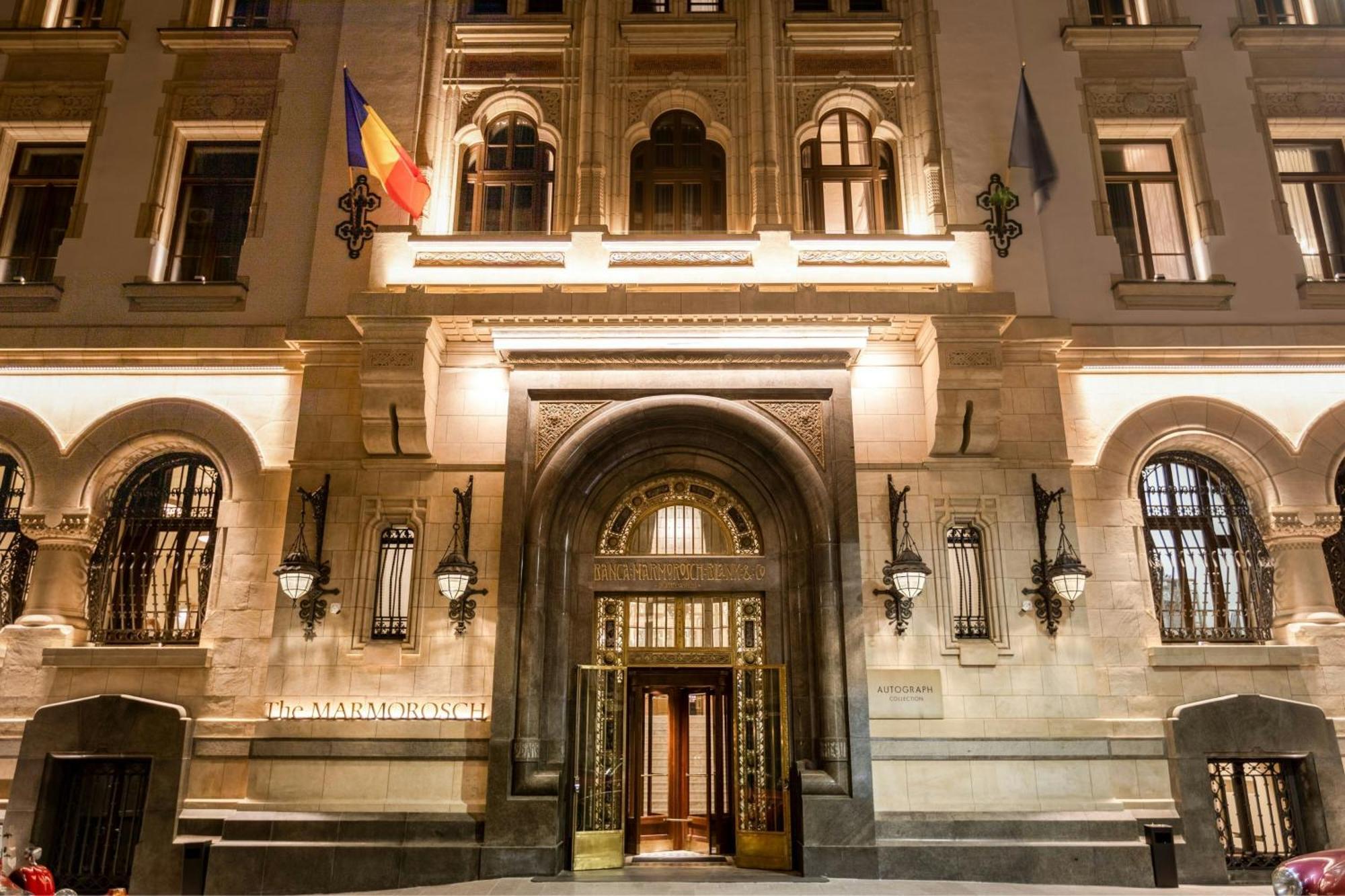 فندق The Marmorosch Bucharest, Autograph Collection المظهر الخارجي الصورة The main entrance of the hotel