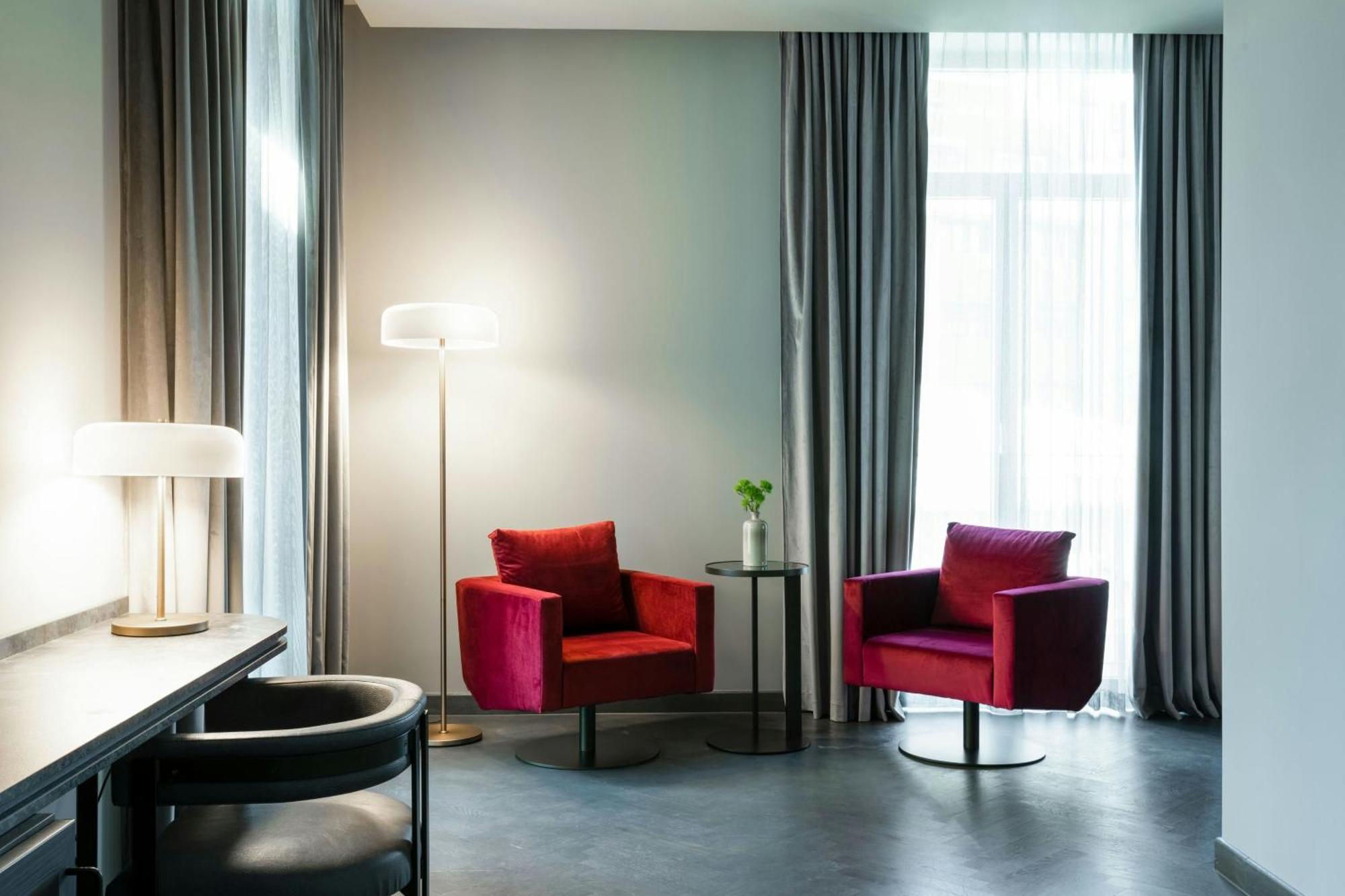 فندق The Marmorosch Bucharest, Autograph Collection المظهر الخارجي الصورة A room at the hotel
